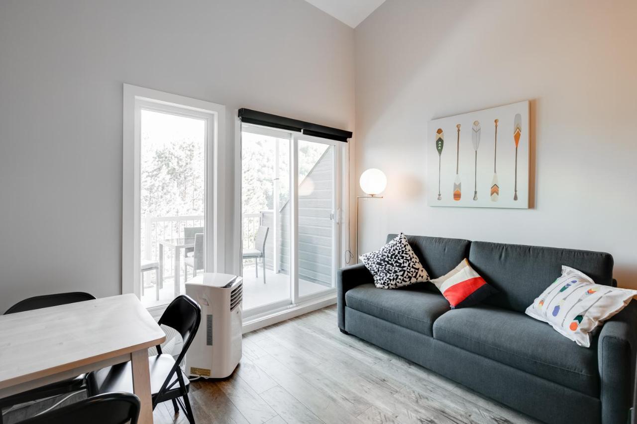 Charming Redesigned Condo-10 Minutes From Mountain Mont-Tremblant Exterior photo